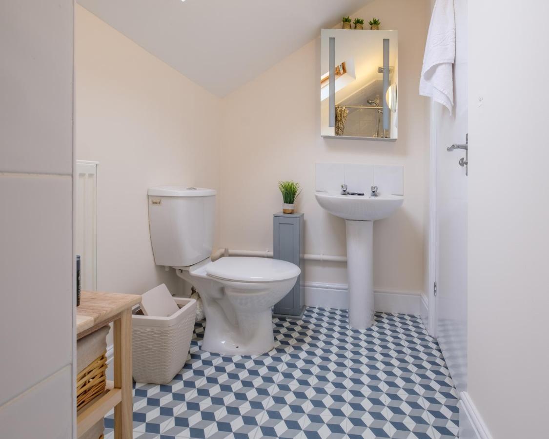 Luxury Living, Stylish Modern Apartment In The Heart Of Ryde Ryde  Exteriér fotografie